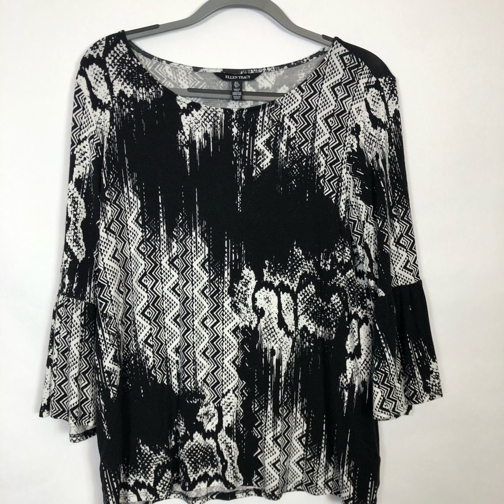 Ellen Tracy bell sleeved viscose top